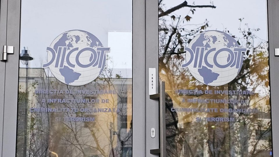 Percheziţii la interlopul Bercea Mondialu, suspectat de camătă şi şantaj