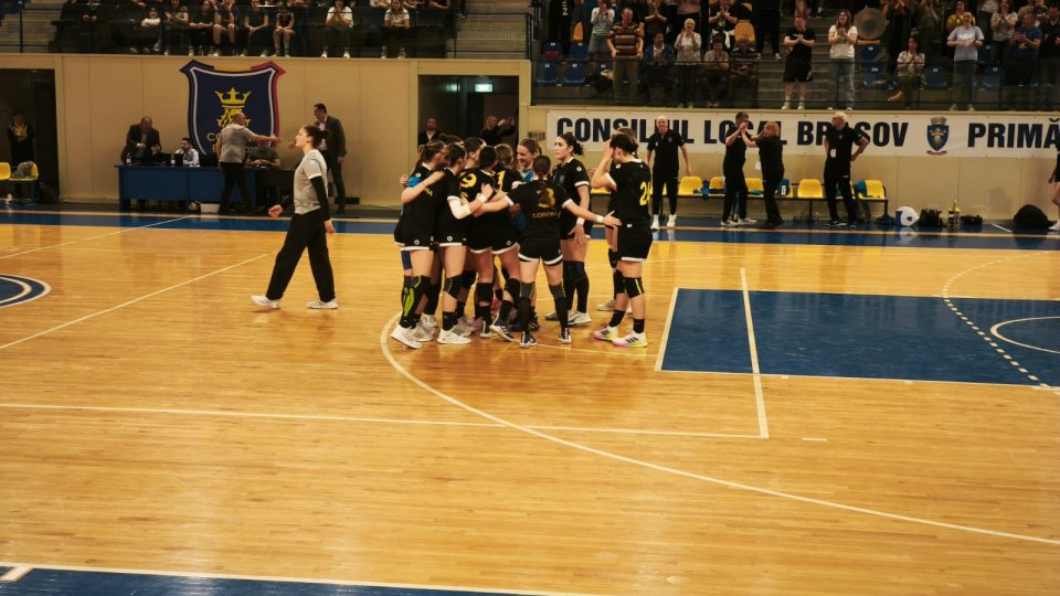 Handbal. Corona Brașov, în semifinale