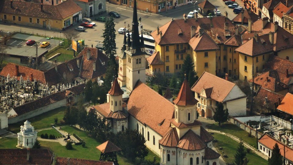 O conferință extraordinară și două lansări de carte la Biserica „Sf. Nicolae” din Șcheii Brașovului