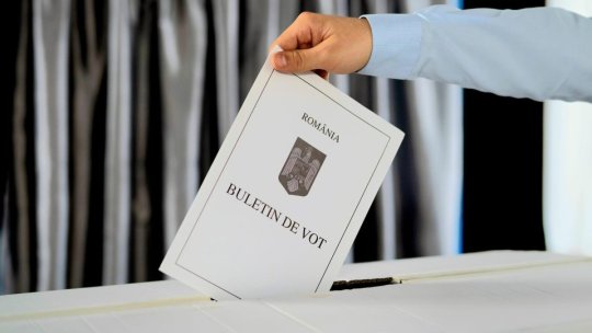 Începe campania electorală pentru alegerile prezidențiale. 11 candidați - la startul cursei pentru Cotroceni