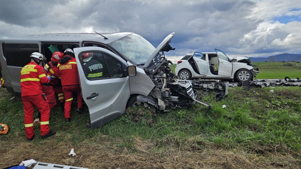 Accident pe DN13, în zona restaurantului „Doripesco”. UPDATE. O persoană a decedat