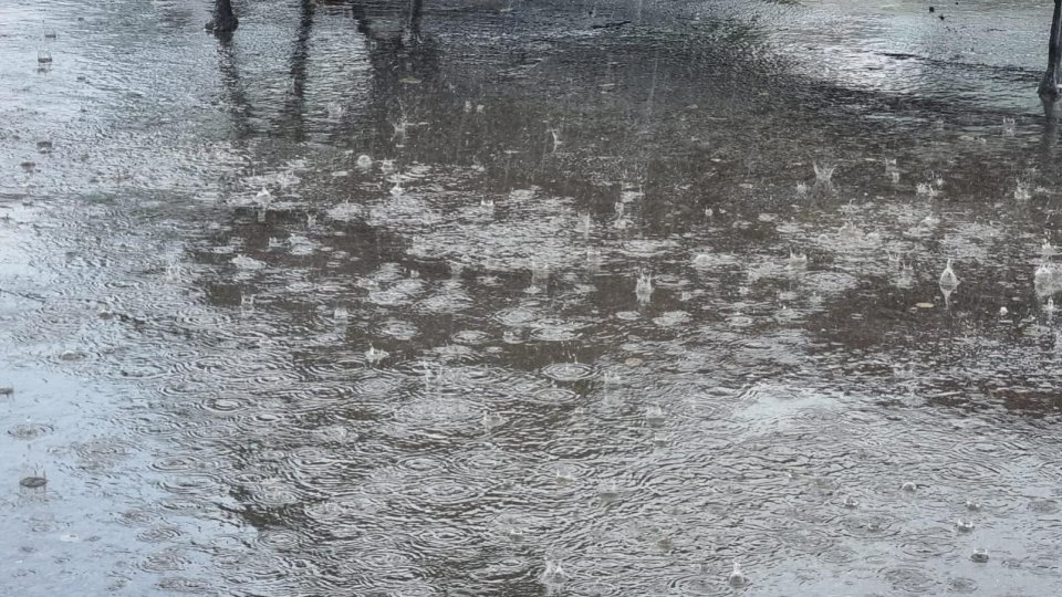 Brașovul, sub cod galben de instabilitate atmosferică