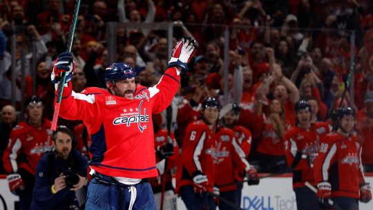 Hochei: Ovechkin a egalat recordul legendarului Wayne Gretzky
