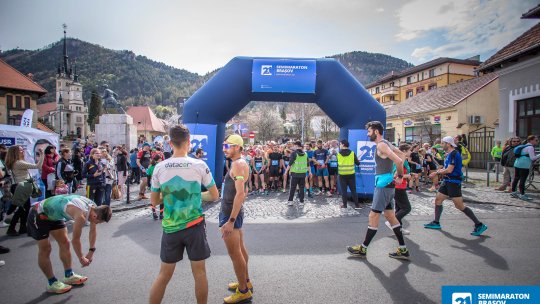 1.500 de participanți la Semimaratonul Brașov. Circulația autobuzelor în zona Șchei va fi întreruptă pentru 25 de minute