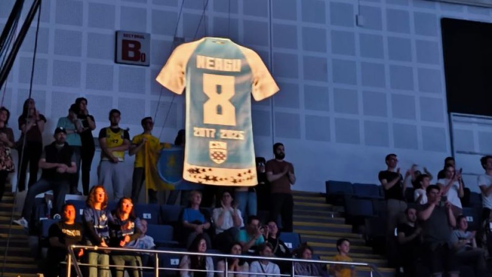 VIDEO CSM București - Corona Brașov, spectacol la meciul de retragere al Cristinei Neagu