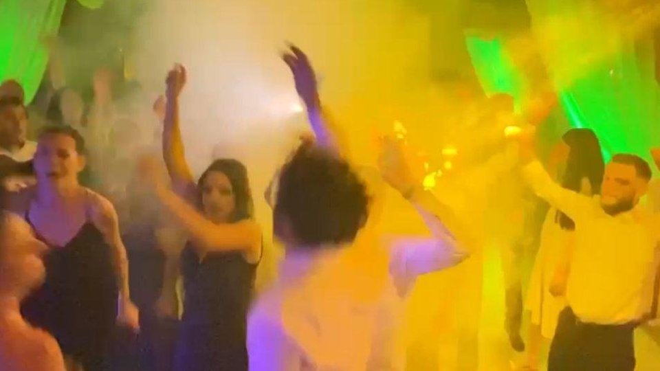 Final de an, costuri pe măsură