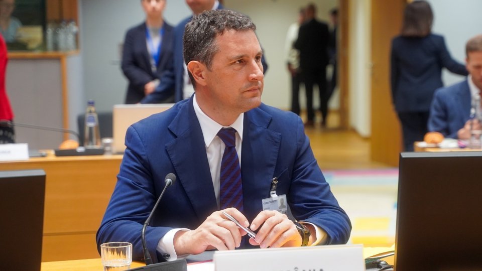 Ministrul Tánczos Barna: "Nu există niciun risc de neplată a salariilor şi pensiilor"