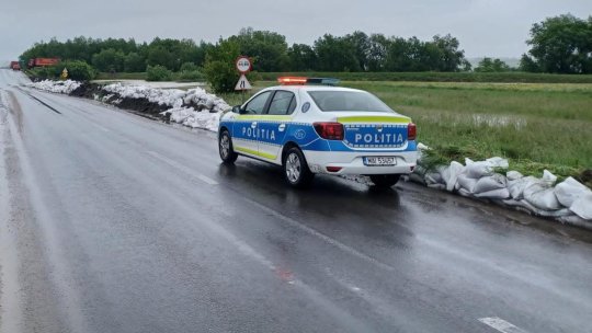 VIDEO Trafic închis sau restricționat pe mai multe drumuri din județul Brașov