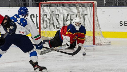 Hochei pe gheaţă: România a pierdut şi în faţa Italiei