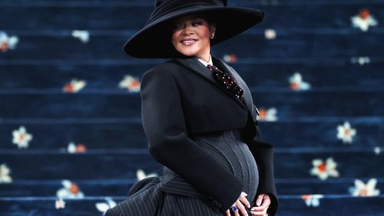 Rihanna, însărcinată cu cel de-al treilea copil