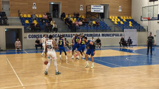 Baschet masculin: Corona Brașov a pierdut meciul cu CSO Voluntari