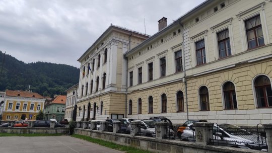Absolvenții de liceu au susținut proba obligatorie a profilului la examenul de Bacalaureat