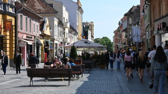 Sezonul estival, monitorizat de autorități
