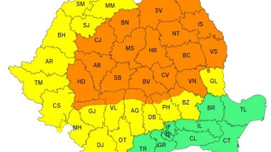 COD PORTOCALIU de vijelii, la Brașov, până vineri seara. COD GALBEN de caniculă până sâmbătă dimineața