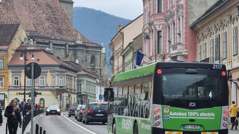 Tarife majorate pentru parcările din centrul Brașovului și Poiană