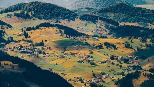Sejururi atractive în minivacanța de Rusalii, la munte