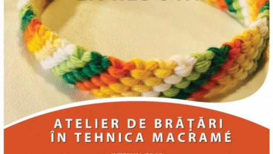 Atelier macramé, la Reduta, de Ziua Artei și Meșteșugurilor