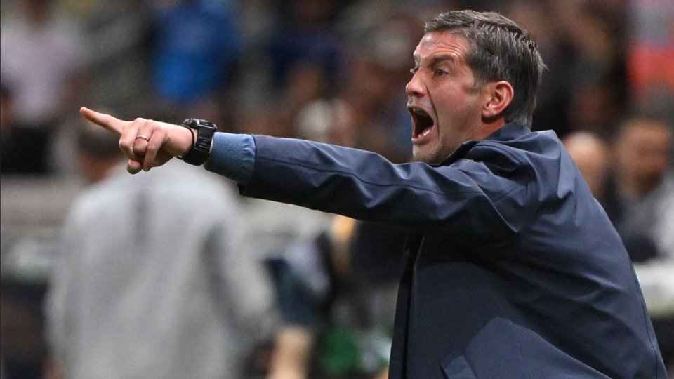 Cristian Chivu a semnat un contract pe doi ani cu Inter Milano