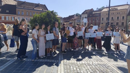 FOTO Protest al elevilor brașoveni