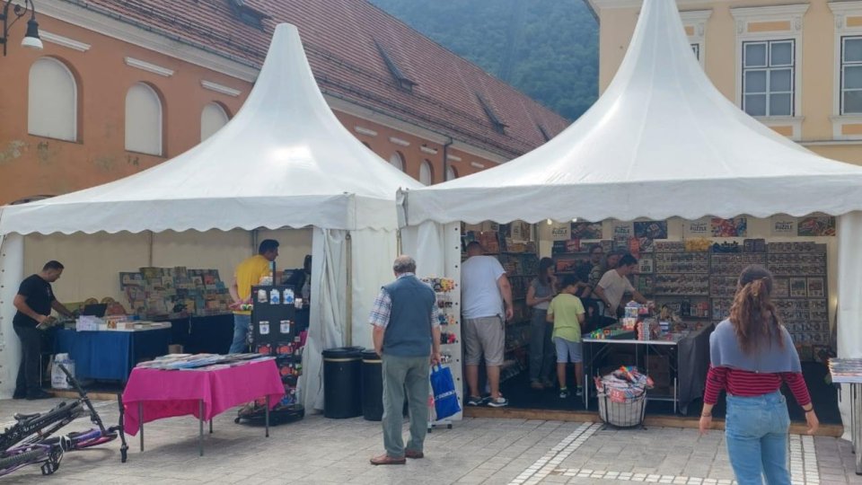 Ce standuri sunt la mare căutare printre cei care au ajuns la Târgul de Carte Gaudeamus Radio România