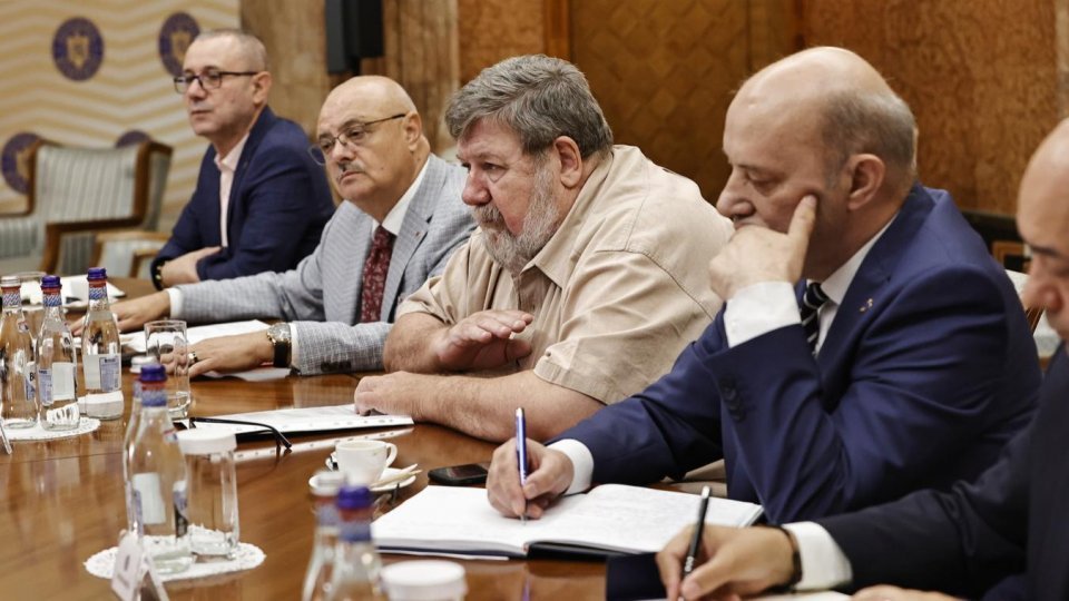 Reprezentanţii marilor federaţii sindicale iau în calcul greva generală