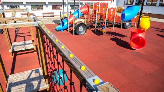 Brașovul are 11 locuri de joacă adaptate pentru copiii cu dizabilități