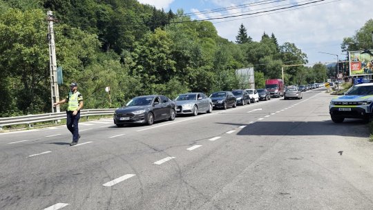 Minivacanța continuă ... în trafic! Se circulă îngreunat pe DN1