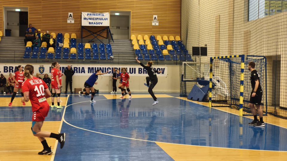 CSM Corona a câştigat meciurile cu HC Zalău şi CSM Galaţi