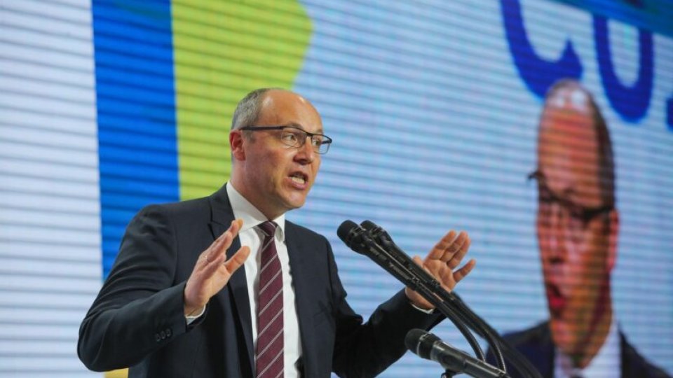 Fostul preşedinte al Parlamentului din Ucraina a fost asasinat de un atacator deghizat în curier Glovo