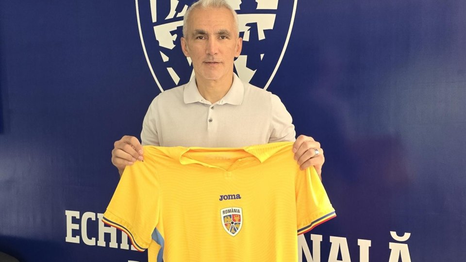 Fotbal. Adrian Iencsi, noul selecţioner al reprezentativei U20 a României