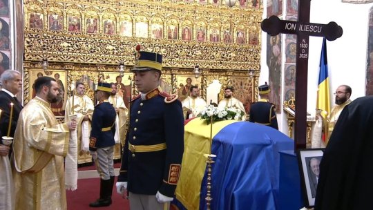 România, în zi de doliu național. Fostul preşedinte Ion Iliescu, înmormântat cu onoruri militare