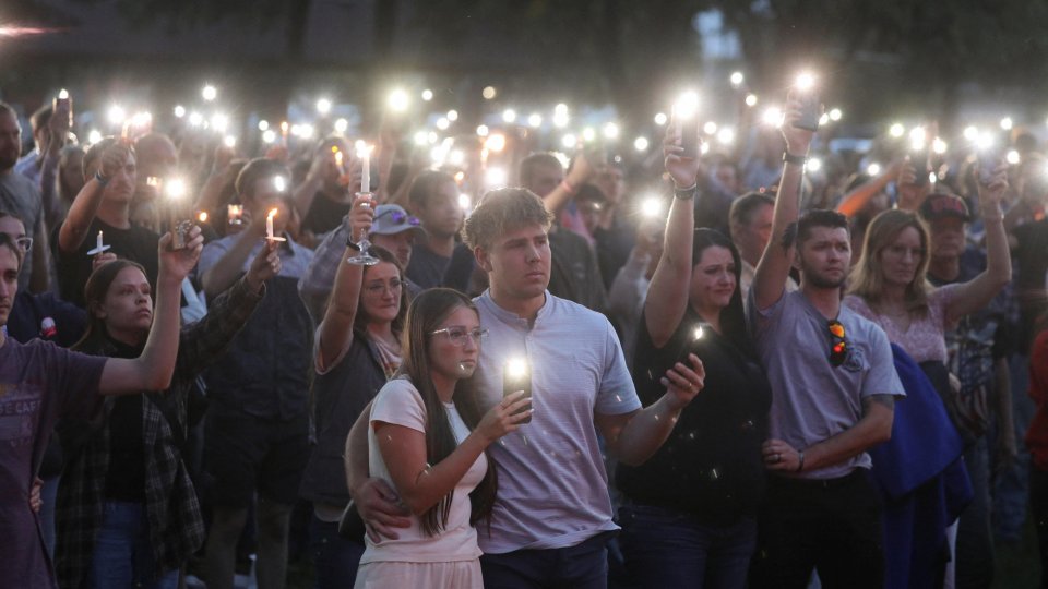 Asasinarea activistului conservator Charlie Kirk: campus în doliu, anchetă în desfășurare, reacții internaționale