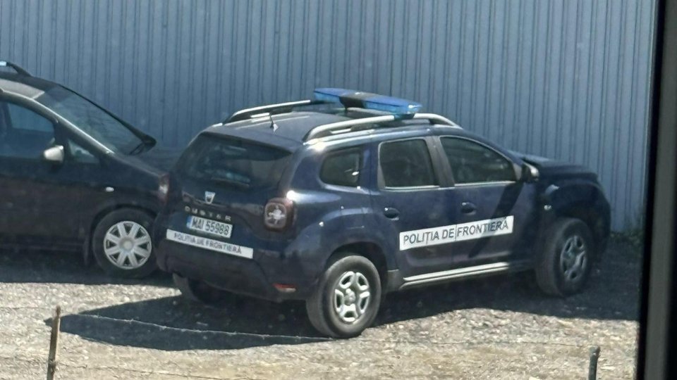 Peste 100 de vehicule și utilaje furate din străinătate, descoperite de Poliția de Frontieră Română