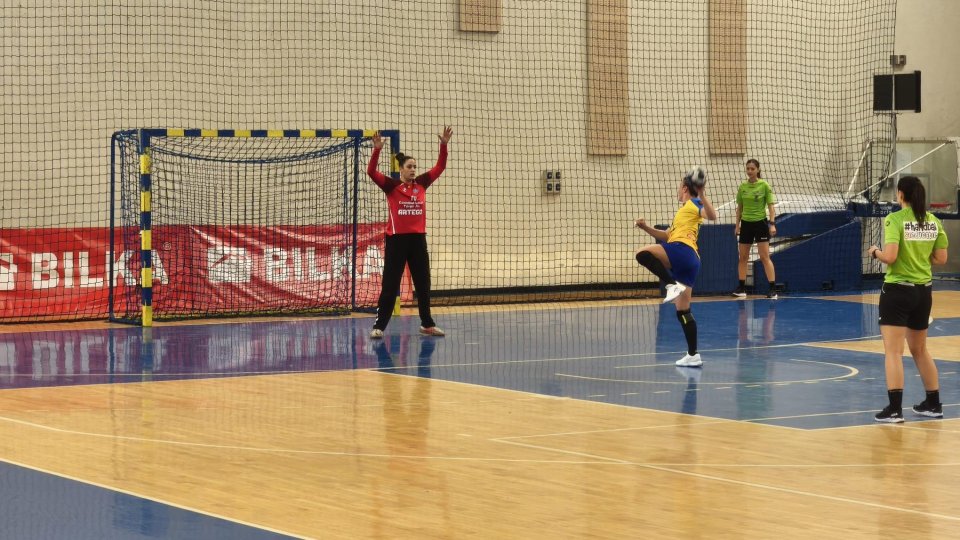 Handbal feminin: Corona Brașov, victorie la scor cu  CSM Târgu Jiu