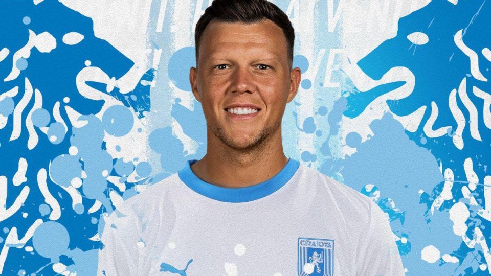 Fotbal. Adrian Rus a semnat cu Universitatea Craiova