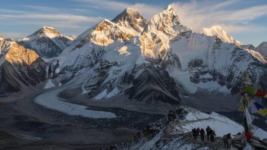 Alpinism: Polonezul Andrzej Bargiel, primul sportiv care a coborât de pe Everest pe schiuri, fără oxigen