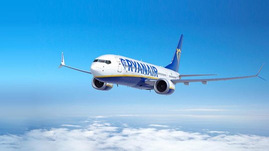 Din 12 noiembrie, Ryanair elimină biletele de hârtie