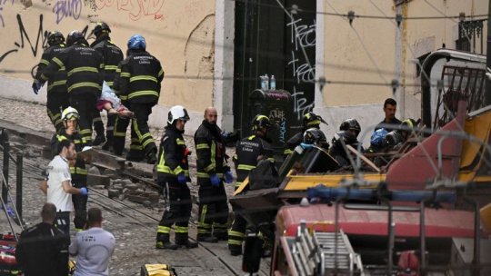 15 oameni au murit și alți 18 au fost răniți după ce unul dintre funicularele din Lisabona a deraiat