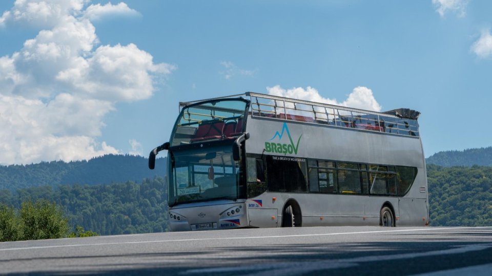Ultimele curse din această toamnă pentru autobuzul turistic
