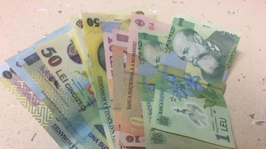 Banii pentru persoanele cu dizabilități ajung miercuri în conturi