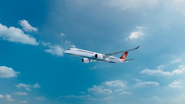Ameninţare falsă cu bombă la bordul unui avion Turkish Airlines