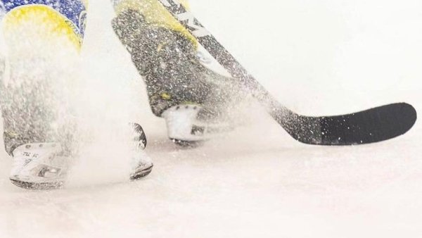 Hochei. Cu tribunele pline la turneul final al Cupei României