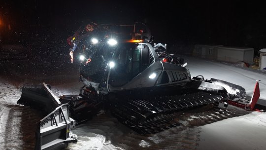 Noi ratracuri pentru amenajarea pârtiilor din Poiana Brașov VIDEO