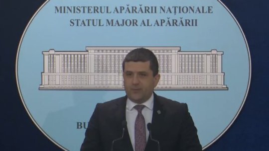 Ministrul Apărării explică de ce președintele Nicușor Dan a rămas blocat la Paris: "Avionul nu a putut decola de la București"