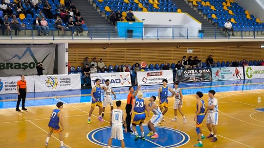 Baschet. Corona Brașov 2, victorie categorică în fața formației CSU Brașov