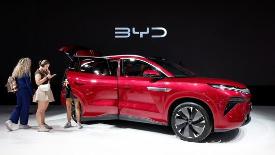BYD vrea să ajungă la peste 40.000 de angajați în Europa