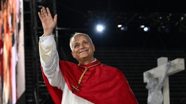 Papa Leon al XIV-lea suferă de cancer la plămâni