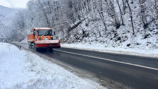 Probleme pe Transfăgărășan din cauza ninsorilor