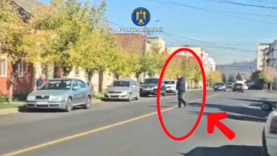 Pietonii care traversează neregulamentar, luați în vizor de oamenii legii
