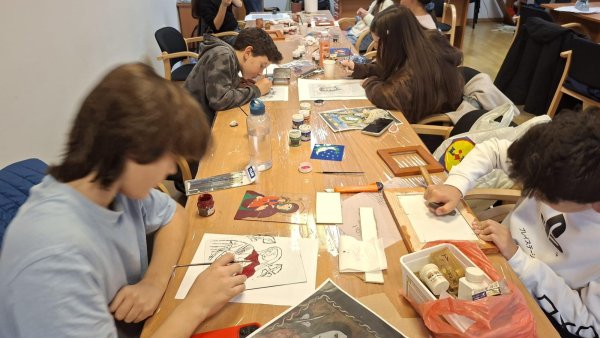 Atelierele de icoane de la Reduta au ajuns la final